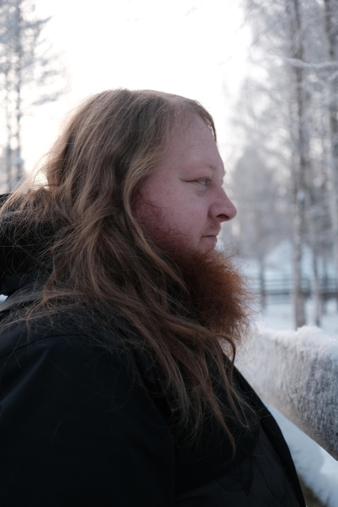 A Reykur founder looking out over the frost